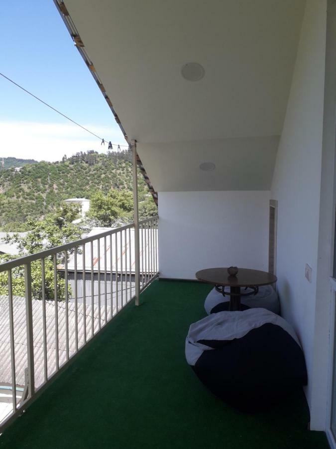 Akaki'S Guesthouse Borjomi Ngoại thất bức ảnh